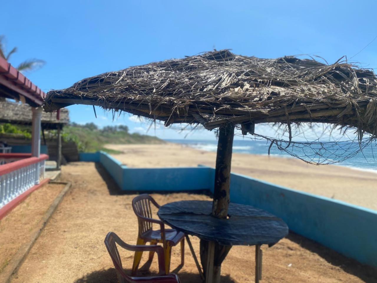 Happy Beach Safari Retreat Hambantota Exterior photo