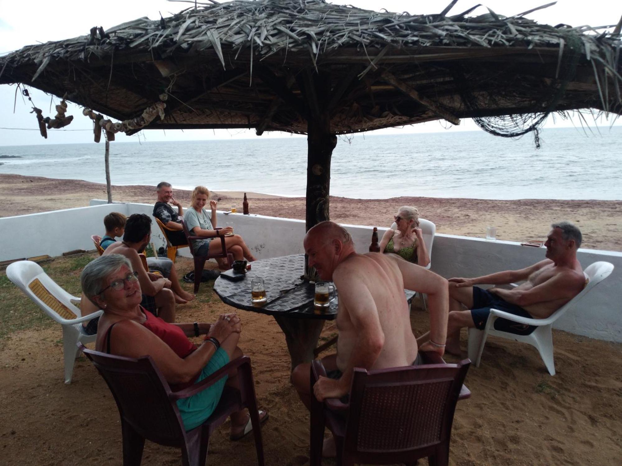 Happy Beach Safari Retreat Hambantota Room photo